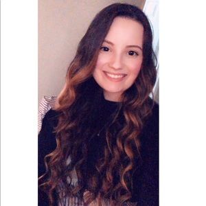 Meet your Posher, Nikoletta